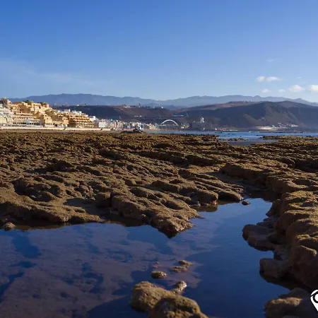 Living Canteras Homes - Smart Beachfront Апартаменты